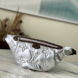 Louis Vuitton Pillow Maxi Belt Bag – Silver