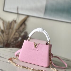 Louis Vuitton Capucines Handbag – Pink