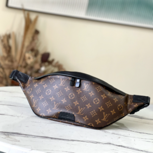 Louis Vuitton Presbyopia DISCOVERY Waist Bag