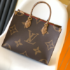 Louis Vuitton ONTHEGO Medium Handbag – Black