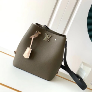 Louis Vuitton Shiny Twist-lock Bucket Bag – Green