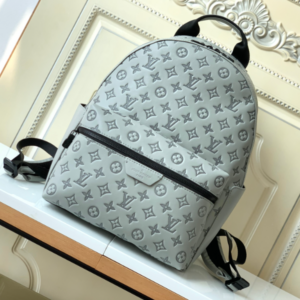 Louis Vuitton Monogram Discovery Backpack – Gray
