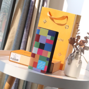 Louis Vuitton BRAZZA Wallet