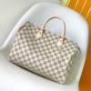 Louis Vuitton Speedy 30 Travel Handbag – White