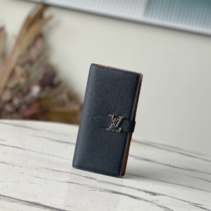 Louis Vuitton Vertical Wallet – Black