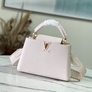 Louis Vuitton Capucines Small Handbag – White