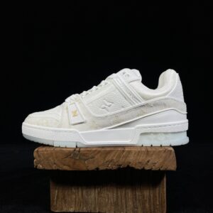Louis Vuitton Trainer White Leather Low-Top Casual Shoes Sneakers for Men and Women